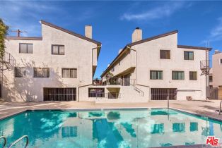 Condominium, 13412 Burbank blvd, Sherman Oaks, CA 91401 - 3