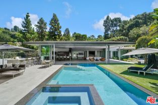 Single Family Residence, 1975   Loma Vista Dr, Beverly Hills, CA  Beverly Hills, CA 90210