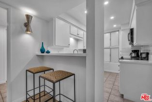 Condominium, 943 12th st, Santa Monica, CA 90403 - 6