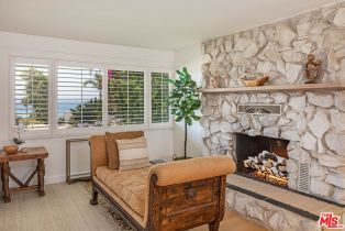 Single Family Residence, 11422 Tongareva st, Malibu, CA 90265 - 6