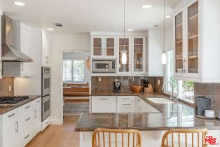 Single Family Residence, 11422 Tongareva st, Malibu, CA 90265 - 8