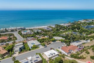 Single Family Residence, 11422 Tongareva st, Malibu, CA 90265 - 3