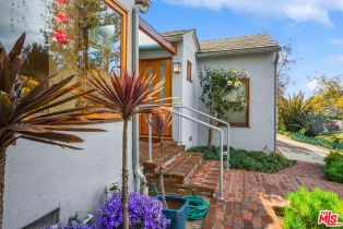 Single Family Residence, 712 Muskingum ave, Pacific Palisades, CA 90272 - 3