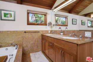 Single Family Residence, 712 Muskingum ave, Pacific Palisades, CA 90272 - 33