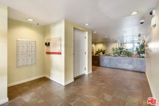 Condominium, 2345 Bentley ave, Westwood, CA 90064 - 25