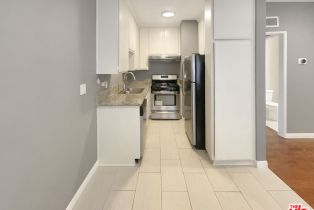 Condominium, 14560 Clark st, Sherman Oaks, CA 91411 - 7