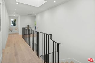 Single Family Residence, 312 Rustic rd, Santa Monica, CA 90402 - 15