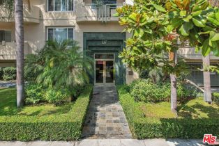 Condominium, 117 Gale dr, Beverly Hills, CA 90211 - 2