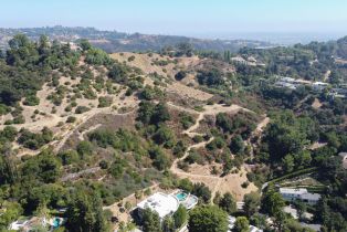 , 2980 Hutton dr, Beverly Hills, CA 90210 - 3