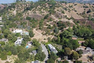 , 2980 Hutton dr, Beverly Hills, CA 90210 - 9