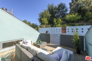 Single Family Residence, 12236 LAUREL TERRACE dr, Studio City, CA 91604 - 34