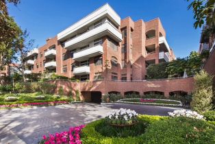 Condominium, 200  N Swall Dr, Beverly Hills, CA  Beverly Hills, CA 90211