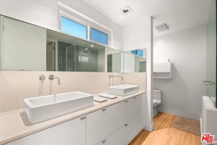 Condominium, 854 18th st, Santa Monica, CA 90403 - 13