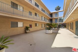 Residential Income, 833 5th st, Santa Monica, CA 90403 - 5