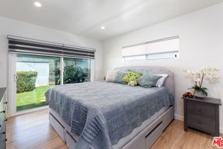 Single Family Residence, 1014 Pier ave, Santa Monica, CA 90405 - 10