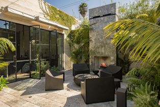 Single Family Residence, 1037 Victoria ave, Venice, CA 90291 - 6