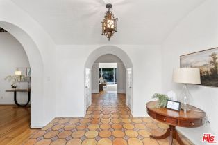 Single Family Residence, 244 Rodeo dr, Beverly Hills, CA 90212 - 3