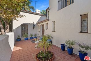 Single Family Residence, 244 Rodeo dr, Beverly Hills, CA 90212 - 2