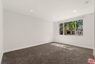 Condominium, 14412 Killion st, Sherman Oaks, CA 91401 - 14