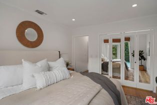 Single Family Residence, 821 Venezia ave, Venice, CA 90291 - 17