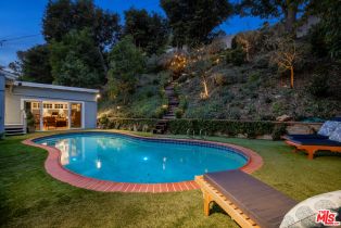 Single Family Residence, 3809 Longview Valley rd, Sherman Oaks, CA 91423 - 33