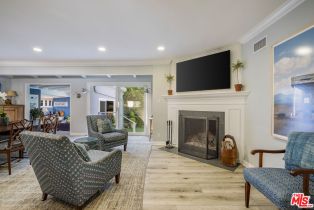 Single Family Residence, 3809 Longview Valley rd, Sherman Oaks, CA 91423 - 3