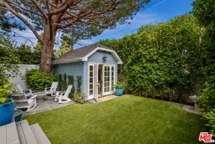 Single Family Residence, 814 Georgina ave, Santa Monica, CA 90402 - 50