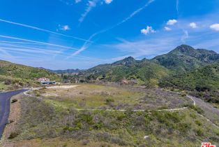 , 31725 Lobo Canyon rd, Agoura Hills, CA 91301 - 3