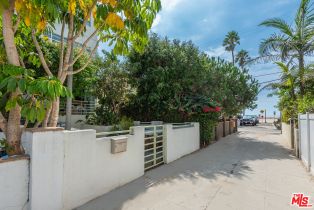 Townhouse, 16 Voyage st, Marina Del Rey, CA 90292 - 2