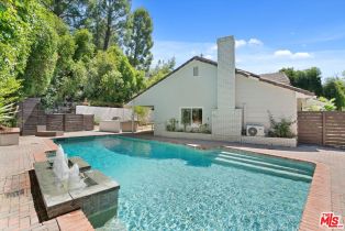 Single Family Residence, 22737 Ia ln, Woodland Hills, CA 91364 - 30