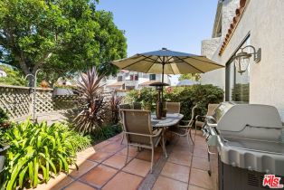 Condominium, 16089 Crete ln, Huntington Beach, CA 92649 - 10