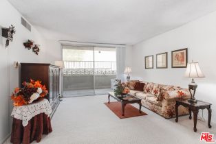 Condominium, 15248 Dickens st, Sherman Oaks, CA 91403 - 3