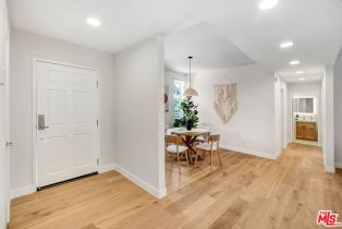 Condominium, 14647 Dickens st, Sherman Oaks, CA 91403 - 5