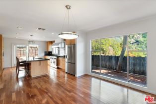 Single Family Residence, 9581 Stuart ln, Beverly Hills, CA 90210 - 16