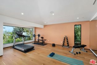 Single Family Residence, 2419 Beverley ave, Santa Monica, CA 90405 - 39