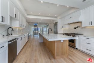 Condominium, 109 Ocean Front walk, Venice, CA 90291 - 32