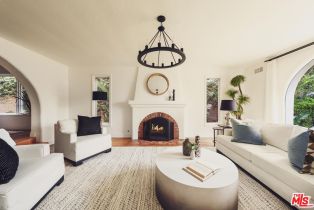 Single Family Residence, 239 Georgina ave, Santa Monica, CA 90402 - 2