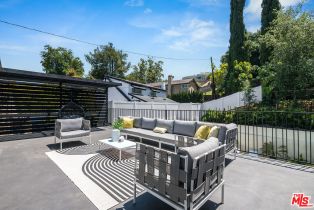 Single Family Residence, 16226 Dickens st, Encino, CA 91436 - 33