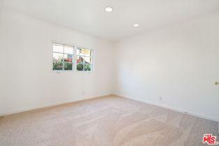 Single Family Residence, 620 11th st, Santa Monica, CA 90402 - 11