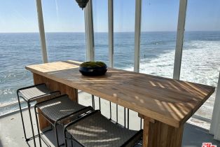 Apartment, 24172 Malibu rd, Malibu, CA 90265 - 9