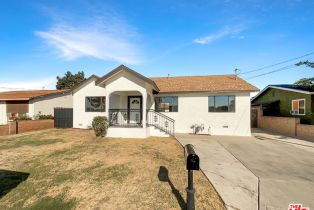 Single Family Residence, 124   Thompson Ave, CA  , CA 92833