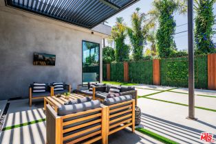 Single Family Residence, 13454 Albers st, Sherman Oaks, CA 91401 - 28