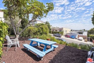 Residential Income, 209 4th ave, Venice, CA 90291 - 16