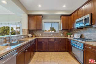 Condominium, 13004 Valleyheart dr, Studio City, CA 91604 - 11