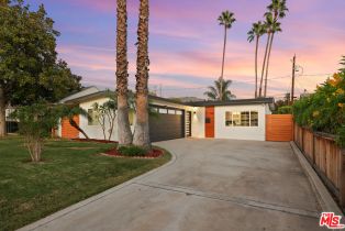 Single Family Residence, 1318  N Beachwood Dr, Burbank, CA  Burbank, CA 91506