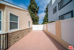 Residential Income, 3929 Bentley ave, Culver City, CA 90232 - 36