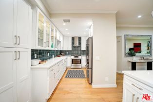 Condominium, 2405 34th st, Santa Monica, CA 90405 - 3