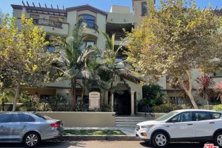 Condominium, 12104 Hoffman st, Studio City, CA 91604 - 2