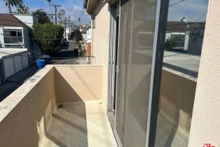 , 1028 18th st, Santa Monica, CA 90403 - 7