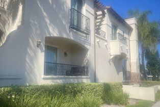 Townhouse, 5753 White Oak ave, Encino, CA 91316 - 5